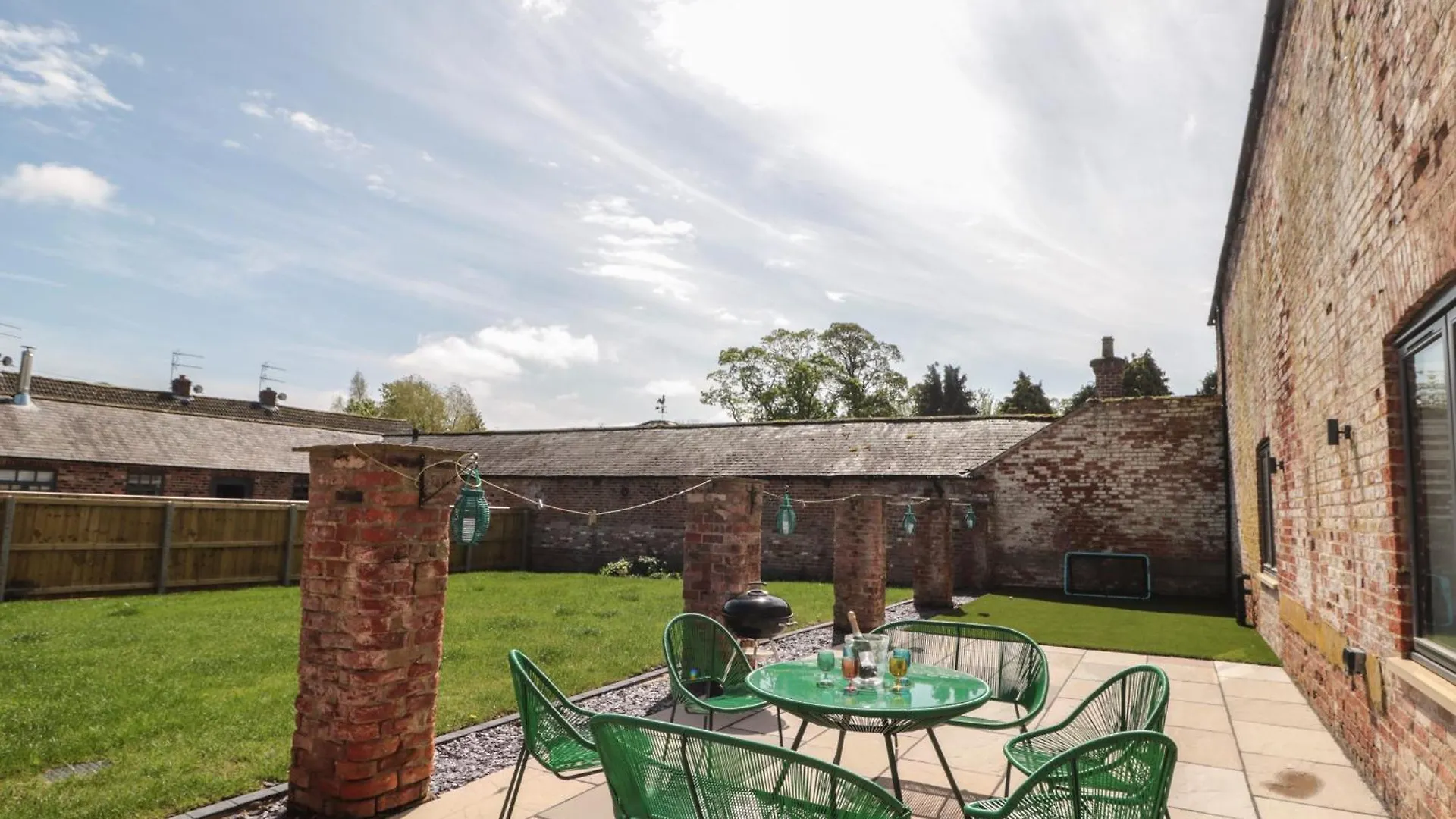Bailey House Villa Bainton Semesterbostad